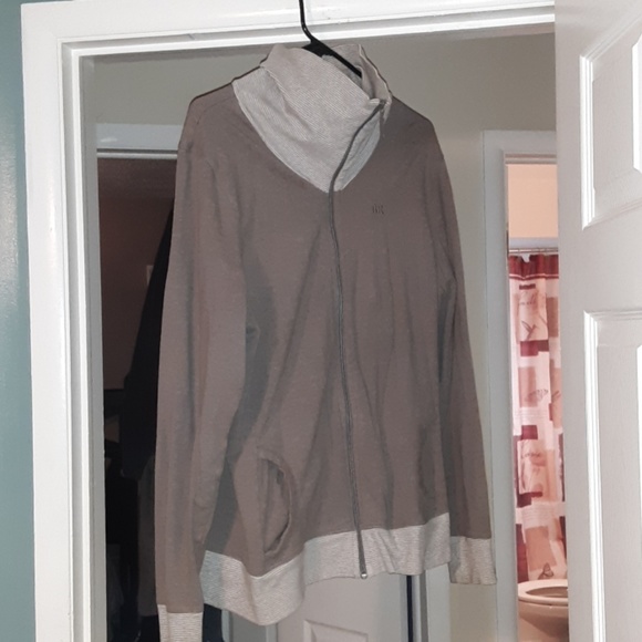 Jacket - Picture 3 of 3